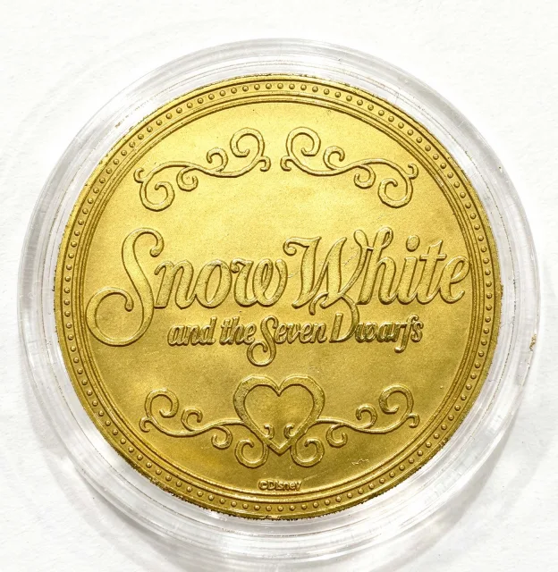 Snow White & Dopey Disney medallion coin, back