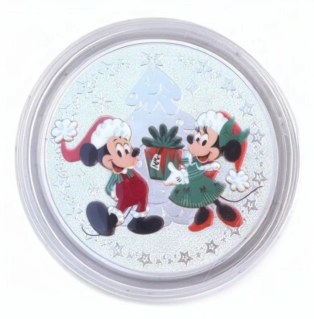Minnie's Gift to Mickey Disney medallion coin, front (Candy Palace / Penny Arcade, Disneyland Park)