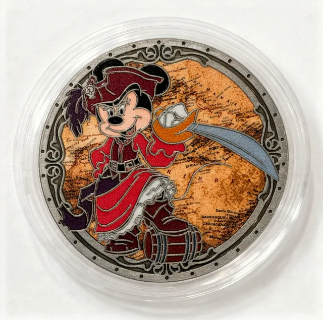 Pirate Minnie Disney medallion coin, front (Pirates of the Caribbean Shop, Magic Kingdom)
