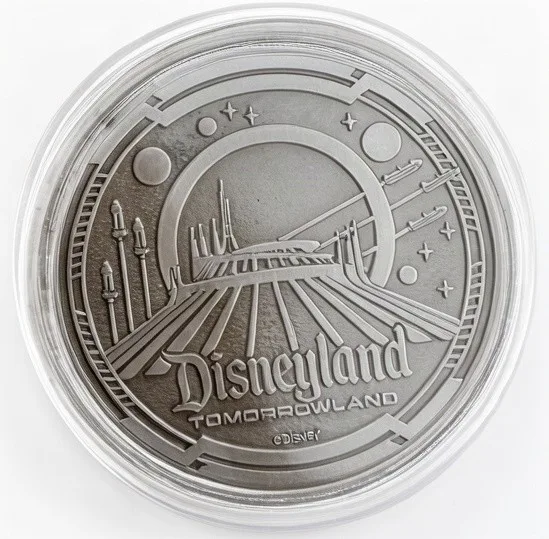 Space Suit Stitch Disney medallion coin, Disneyland Tomorrowland back (Space Mountain Exit, Disneyland Park)