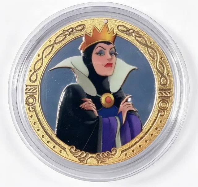 Evil Queen (Royal / Hag) Disney medallion coin, front (The Disneyland Story (Main Street Opera House exit), Disneyland Park)